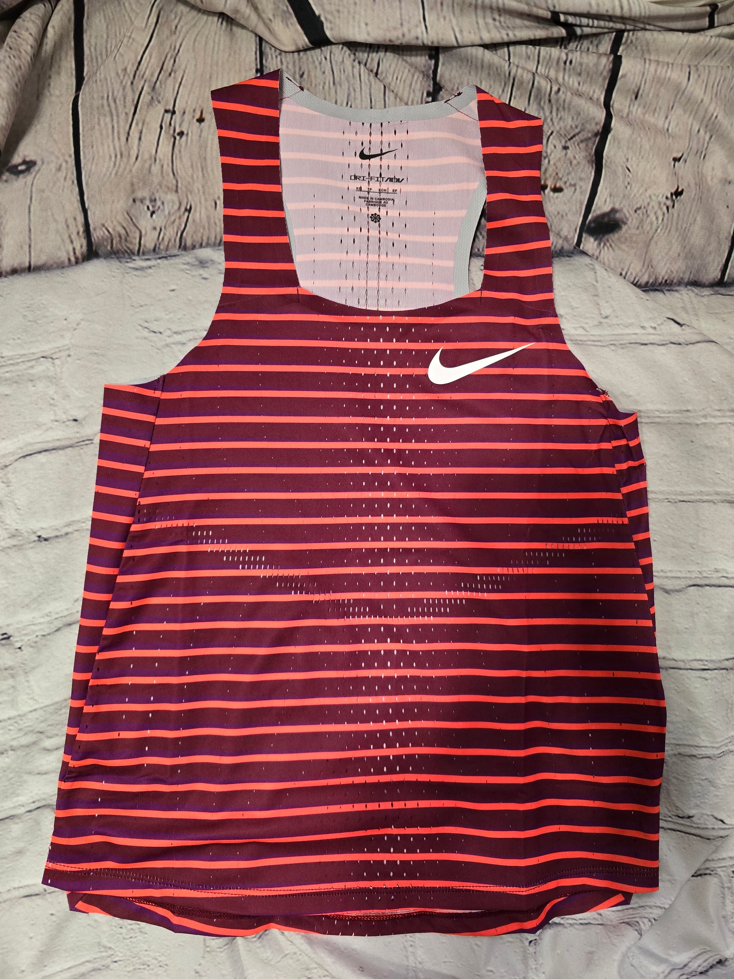 Nike aeroswift women singlet size xs